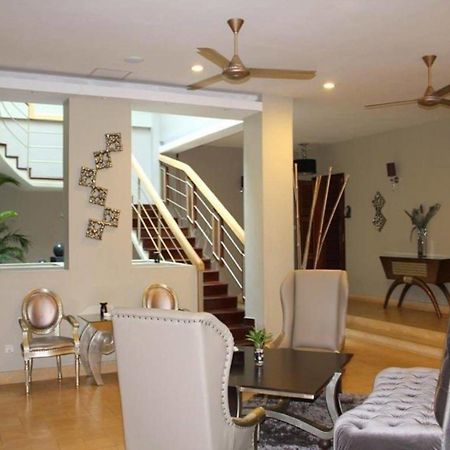 Riverview Cambodia Boutique Hotel Phnom Penh Esterno foto