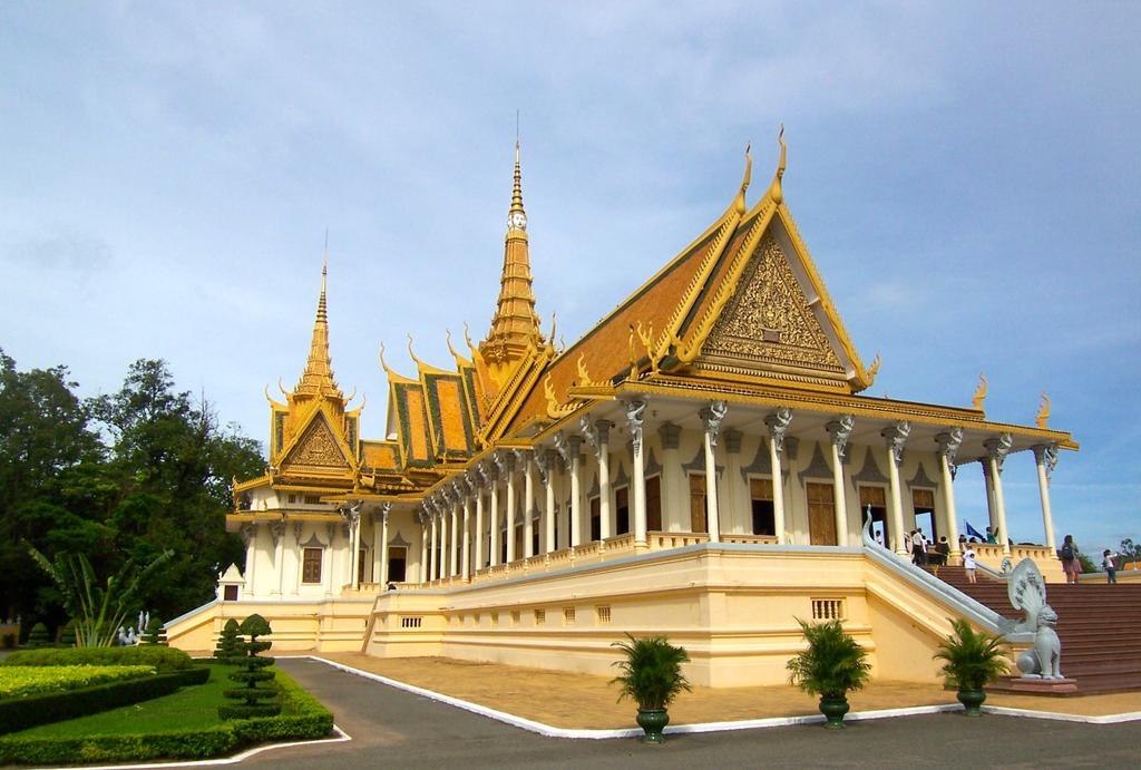 Riverview Cambodia Boutique Hotel Phnom Penh Esterno foto