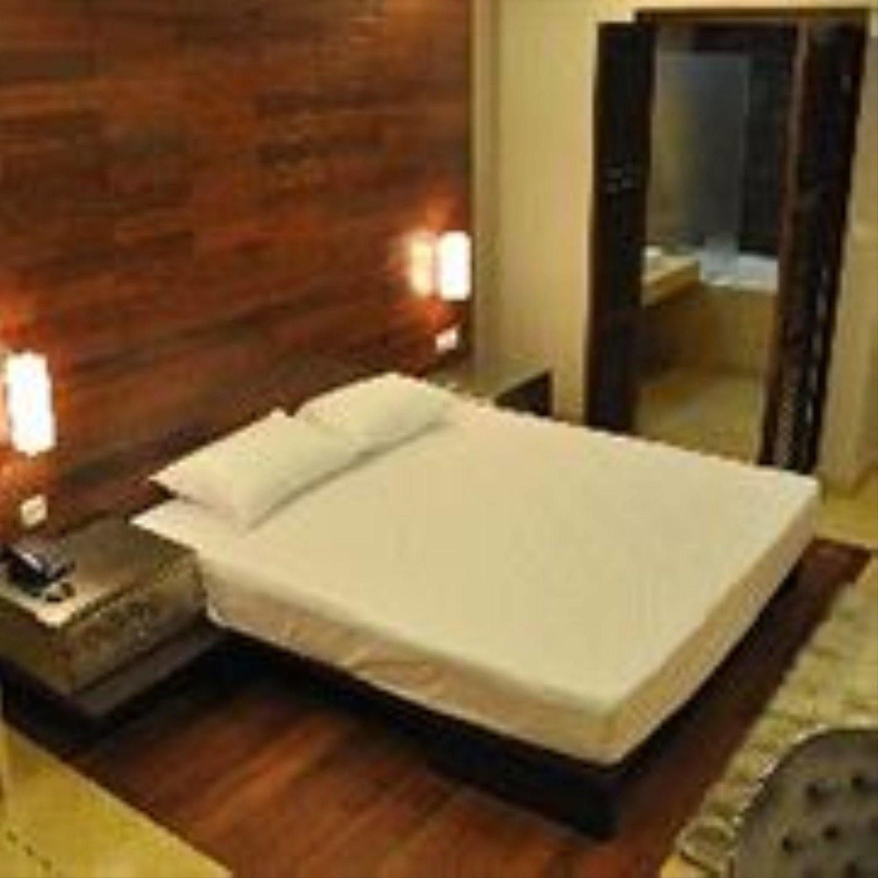 Riverview Cambodia Boutique Hotel Phnom Penh Esterno foto